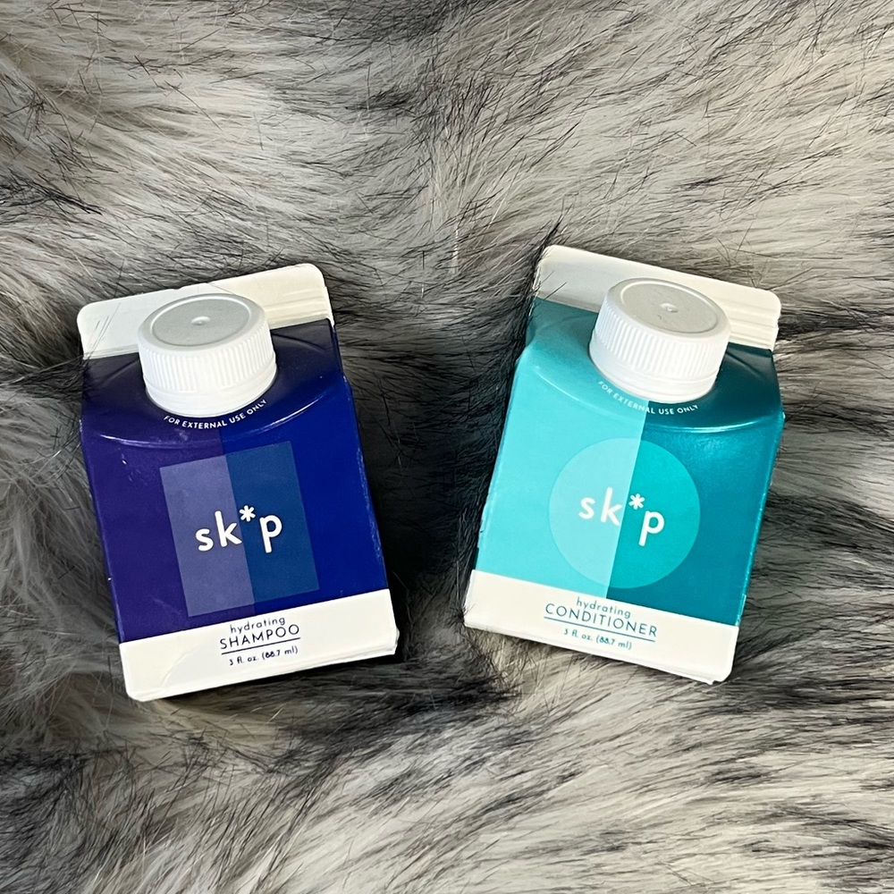 Sk*p Hair Duo Set ~ mini ~ travel ~ airplane friendly
